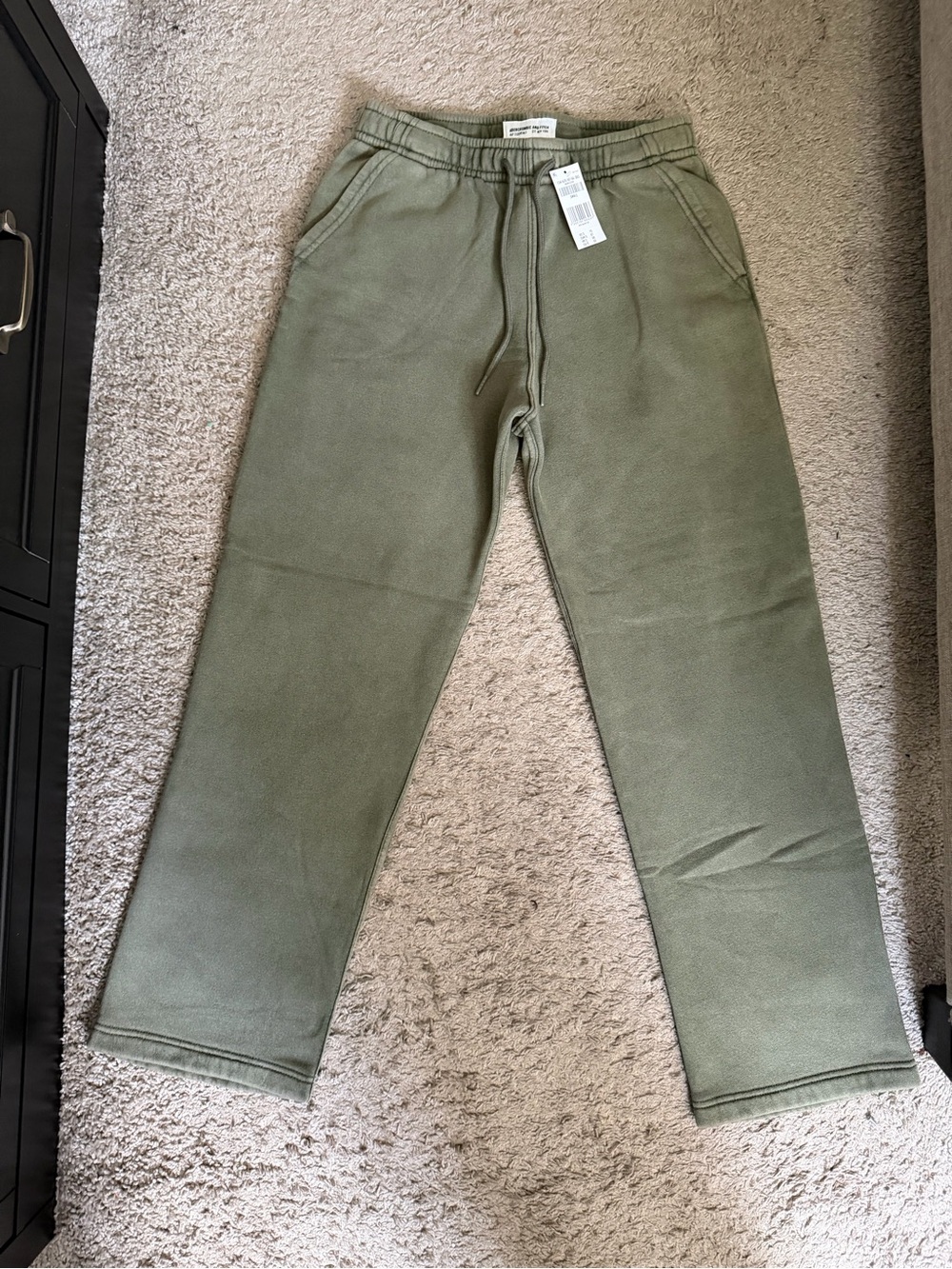 Abercrombie & Fitch Men’s Green Drawstring Sweatpants (men’s size small)